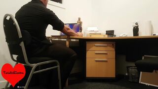 SECRETARY Catches BOSS Watching PORNHUB! - Makes Him CUM ON HER CLIT - Twist3dLov3rs