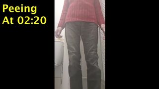 Amateur teen pees black jeans