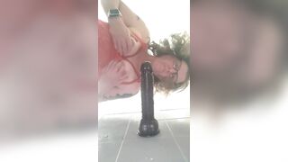 It makes me scream