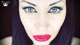 My red kisses make you cum on my face in episode! But this will at no time happen in real life sissy hunk!