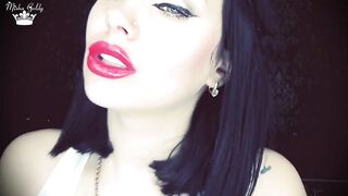 My red kisses make you cum on my face in episode! But this will at no time happen in real life sissy hunk!