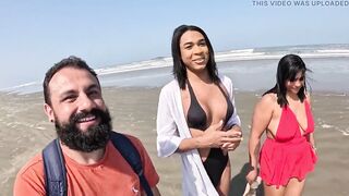 Baianinha Trans Bangs Couple on the Beach