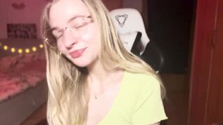 Why Males Go Into Debt for Sexy Brats Online
