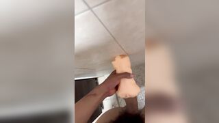 Me mssturbo con juguéte sexual