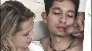Bi-raunchy 3-some fuck action at the doctor's