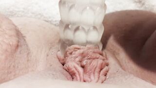 BBW plays with pussy recent out the shower