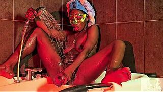 Cum bath me im SUCH a filthy beauty!!
