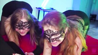 2 girls cum in mouths