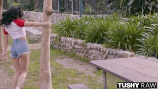 TUSHYRAW One Gape Is At no time Enough