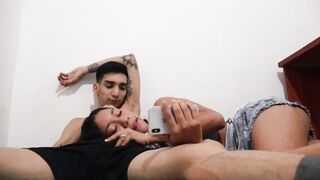 MY NICE-LOOKING COLOMBIAN LATIN BRUNETTE STEP-SISTER SEDUCES ME BY TOUCHING MY WANG WHILST WE'RE ALONE IN THE ROOM. PORN IN SPANISH