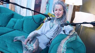 Anuskatzz tattoo model ASMR Y - YOU podcast talking