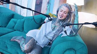 Anuskatzz tattoo model ASMR Y - YOU podcast talking