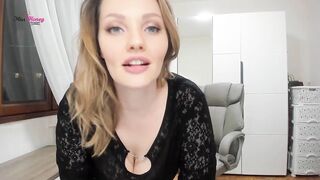 Be my Resigned Starpon Wench. Miss Babe's cam