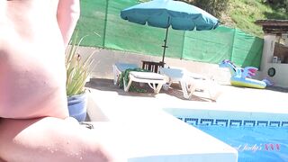 AuntJudysXXX - Posh Busty Cougar JoJo Seduces a Younger Dude at the Pool