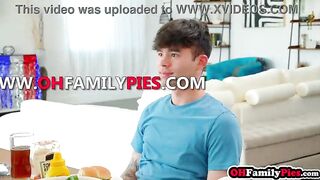 Traditional 4th July stuffing with petite Asian teen and teen stepsister