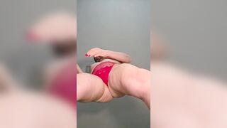 Play With Hawt Granny - POV