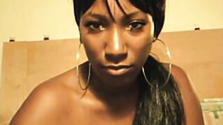 Twat toying ebony teen pleasures herself