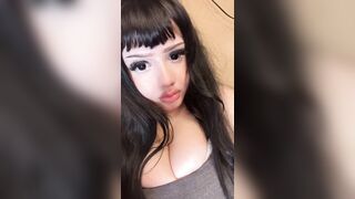 Thinking of you cuming on my face ?