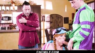 Head Harm Turns Nick Into A Sex Maniac For Stepmom Lauren Cunt