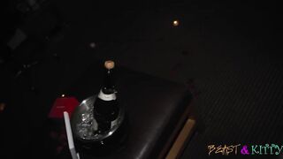 ItsKittyLove creams and cums all over bbc like a slut