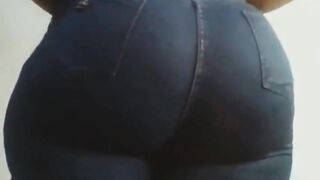 Plump Booty Jean Fitting