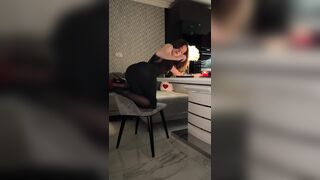 Check out my profile, it’s hot ?