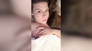 Let me know in dms which part of my body you like the most?