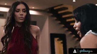 GIRLSWAY - Principal Remy Rune Catches MILF Anissa Kate Getting Eaten By Her Stepdaughter Isa Bella