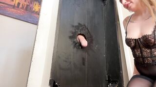 Gloryhole Double Ejaculation in Mouth
