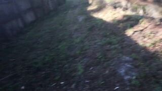 Kinda Risky Public Oral