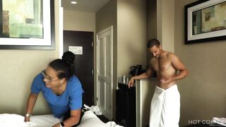 Excited room service maid gets drilled by hotel guest