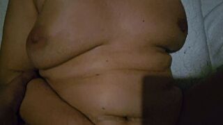 Fucking and masturbating until she comes (Hot MILF POV)