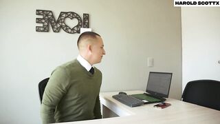 Slut secretary bangs her boss and gets cum on her melons