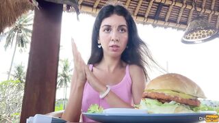 Angel Asks Waiter to Cover Her Face with Cum in Public Cafe to Eat Burger