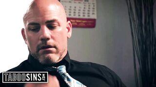 Pervy Boss Dongs Down Secretary During the time that Talking Filthy to Wife on The Phone