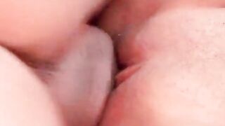 Pleasing teen craves to celebrate her 18th birthday with a precious fuck
