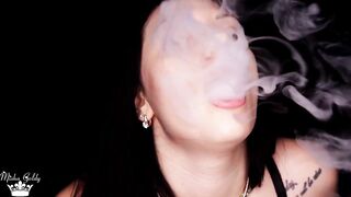 Fleshly smokin' & lip fetish & lipstick tease