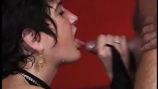 Mature brunette sucks knob of blonde hunk before riding him