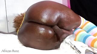 I Can’t Stop Cumming! Screw Machine Makes My Cunt soaked and Trickling African Bunz