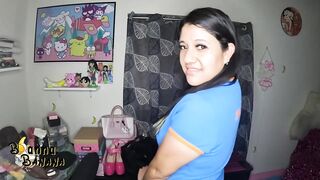 Trying On & Press On Nails
