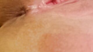 A gal nurse in gloves screws herself and shows her body