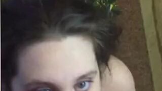 POV Thanksgiving Oral sex Cumshot On Tongue And Face ?