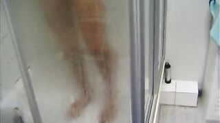 Golden-haired amateur babe gets fucked from behind