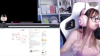 CUTE GAL STREAMER SPENDING MONEY ON USELESS STUFF (SHYPHOEBE)