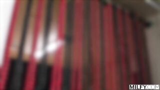MILFY Seductive Platinum-Golden-haired MILF Danielle Renae Needs Double Penetration