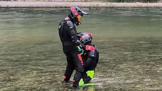 Gear-Heads getting wet in the Isar [ Free OnlyFans ]