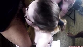 Amateur PAWG with glasses does her first blowbang