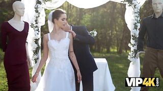 VIP4K. The almost any valuable Wedding gift