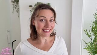 Accidental blind date with my Stepmom - The reason I love a curly mature MILF