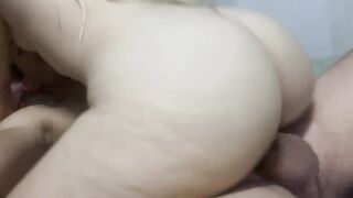 FIT BEAUTY DELIVERS EXPLOSIVE CUM WHILE WEARING HER ASS